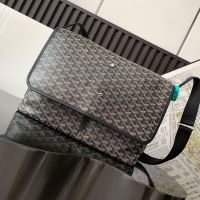 Goyard Capetien MM Messenger Bag In Goyardine Canvas Black