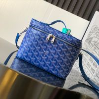 Goyard Muse Vanity Case In Goyardine Canvas Blue